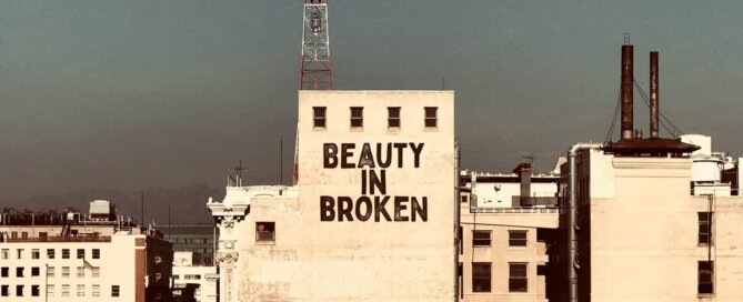 The Jeremy Days – Beauty In Broken 
