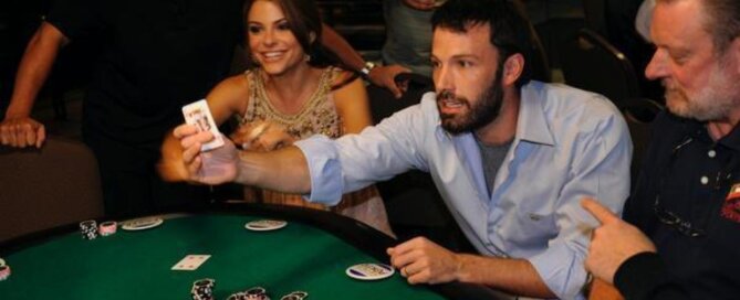 Prominente die im Casino spielen_ben-affleck-poker_Promis und ihre Liebe zu Casinospielen